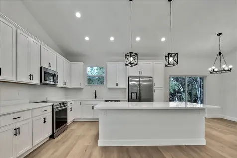 8118 N Santos Drive Citrus Springs FL 34434