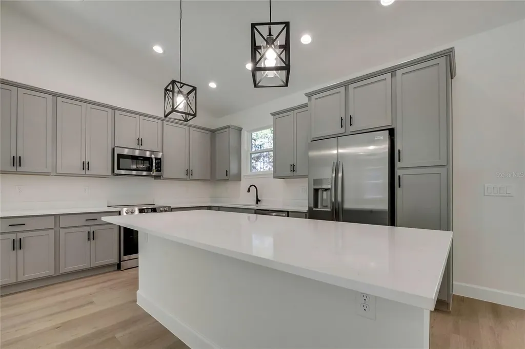 8104 N Santos Drive Citrus Springs FL 34434