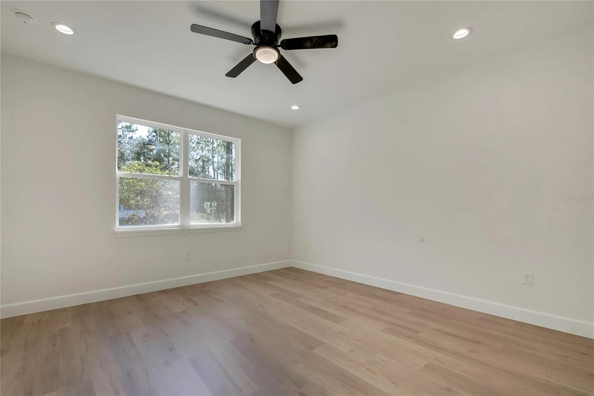 8104 N Santos Drive Citrus Springs FL 34434