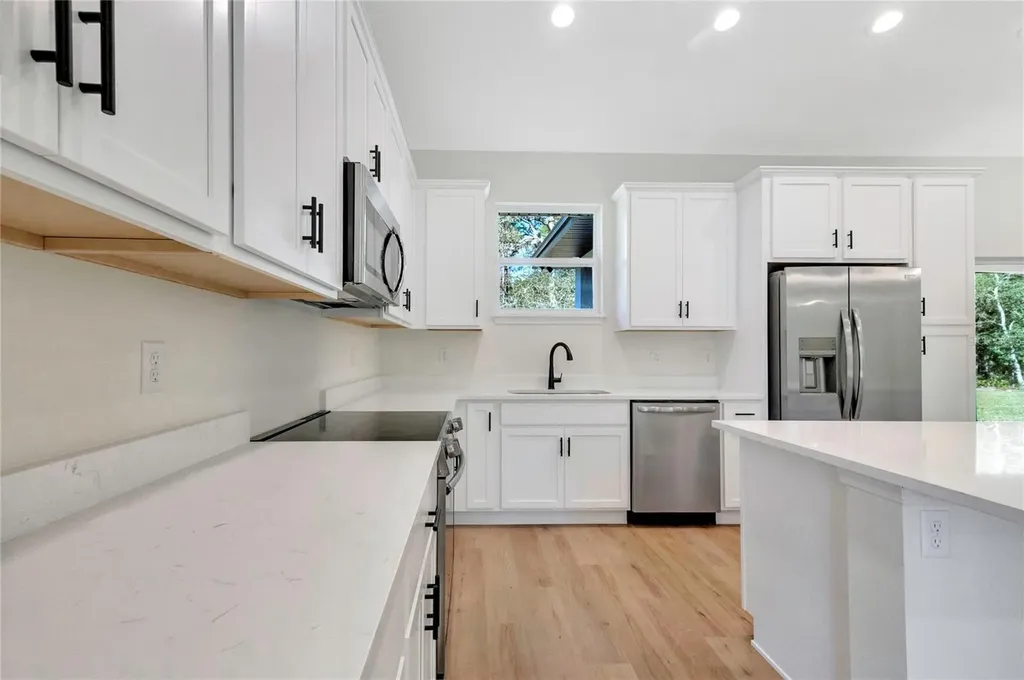 8090 N Santos Drive Citrus Springs FL 34434