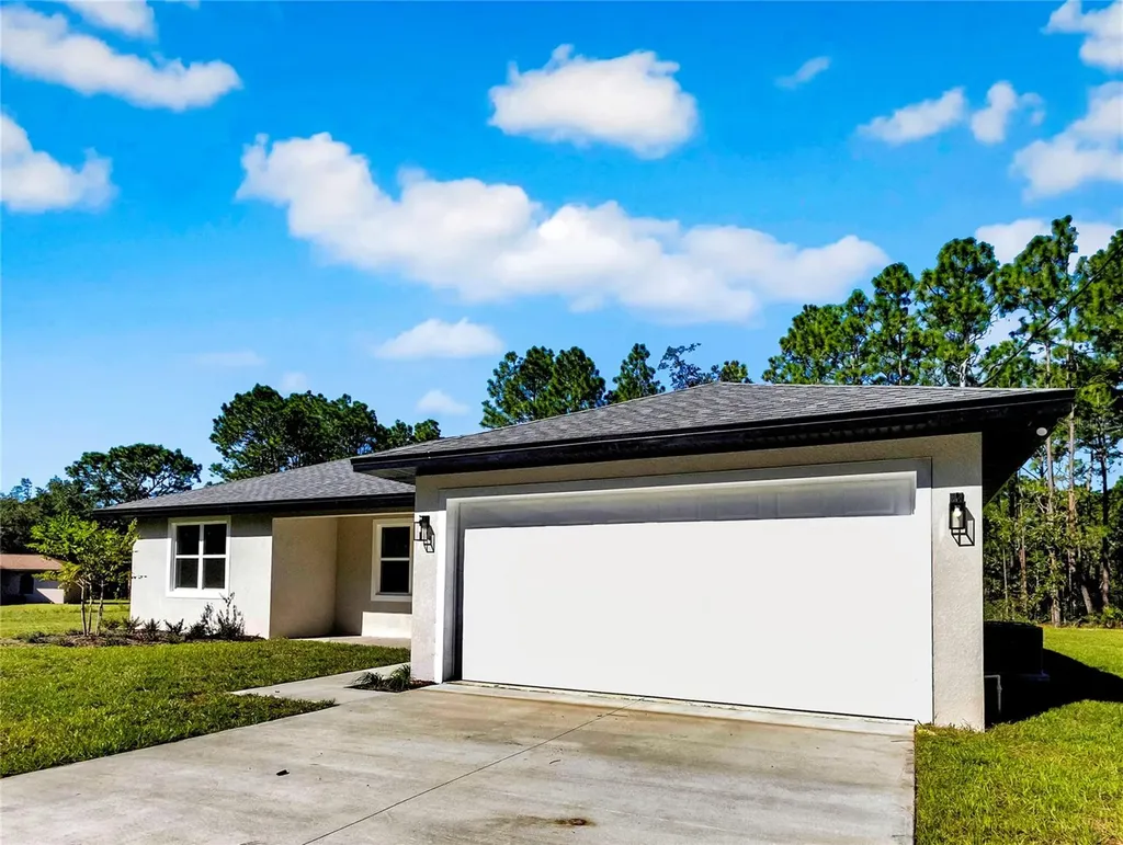 8090 N Santos Drive Citrus Springs FL 34434
