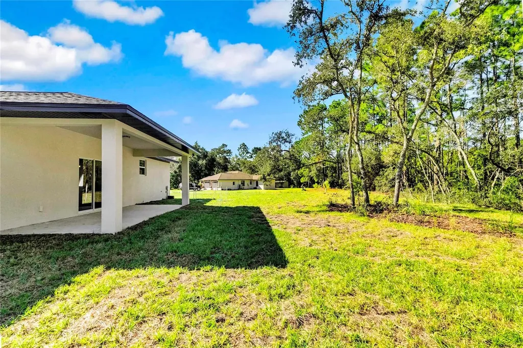 8090 N Santos Drive Citrus Springs FL 34434