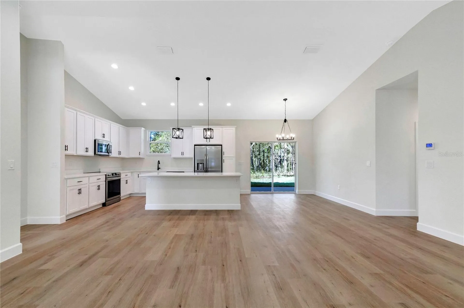 8090 N Santos Drive Citrus Springs FL 34434