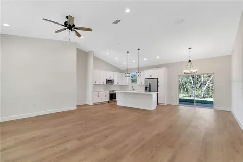 8090 N Santos Drive Citrus Springs FL 34434