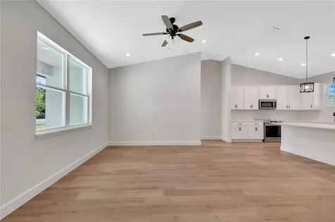 8090 N Santos Drive Citrus Springs FL 34434