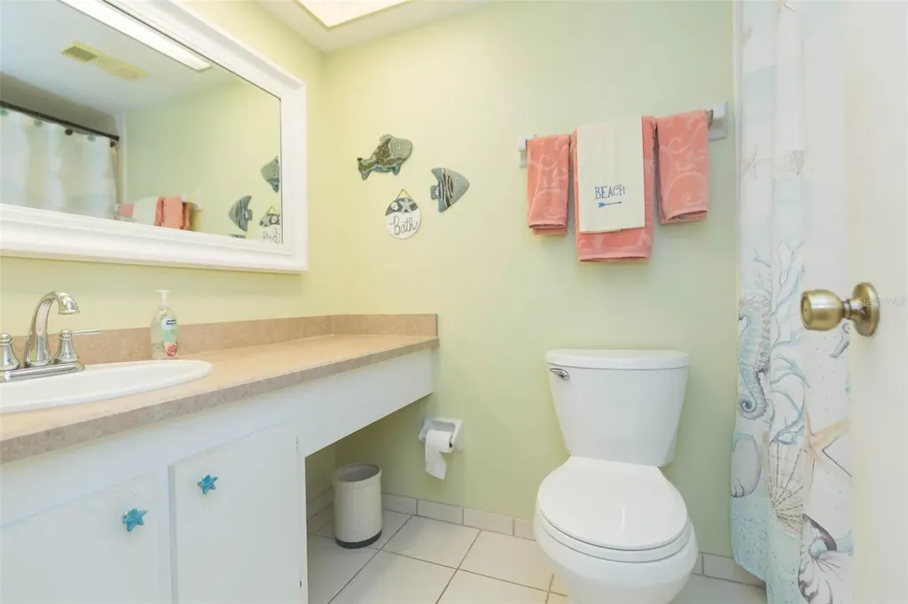315 30 Avenue W Bradenton FL 34205