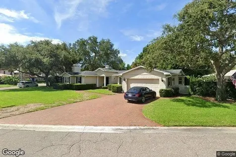 142 Bay Point Drive NE St Petersburg FL 33704