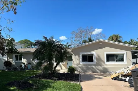 4651 Helena Street NE St Petersburg FL 33703