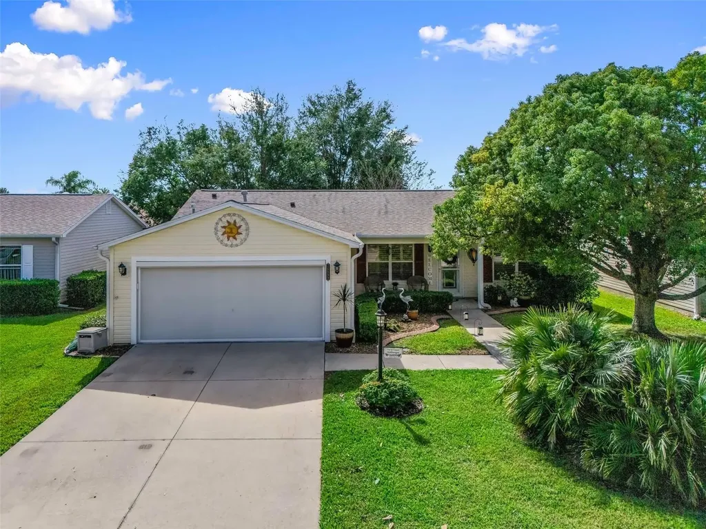 16899 SE 96th Chapelwood Circle The Villages FL 32162