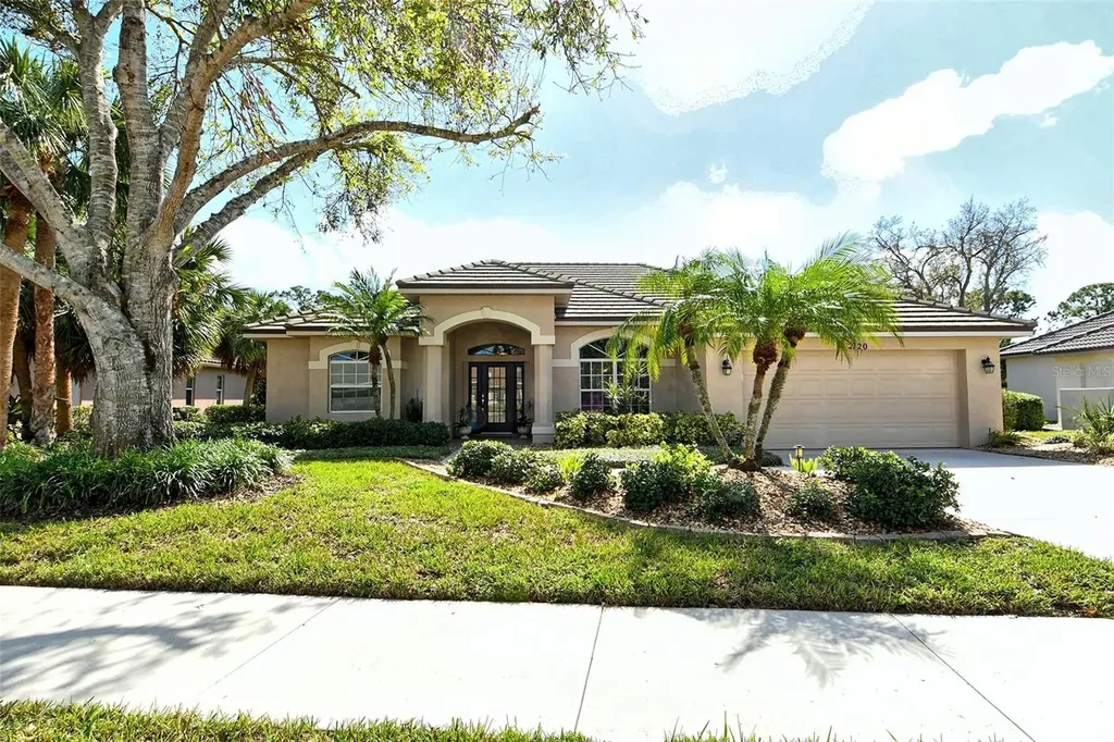 2120 Calusa Lakes Boulevard Nokomis FL 34275
