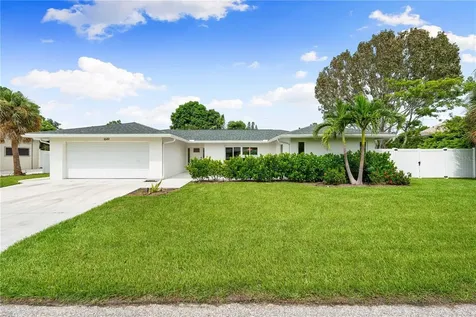 1649 Idle Lane Sarasota FL 34231