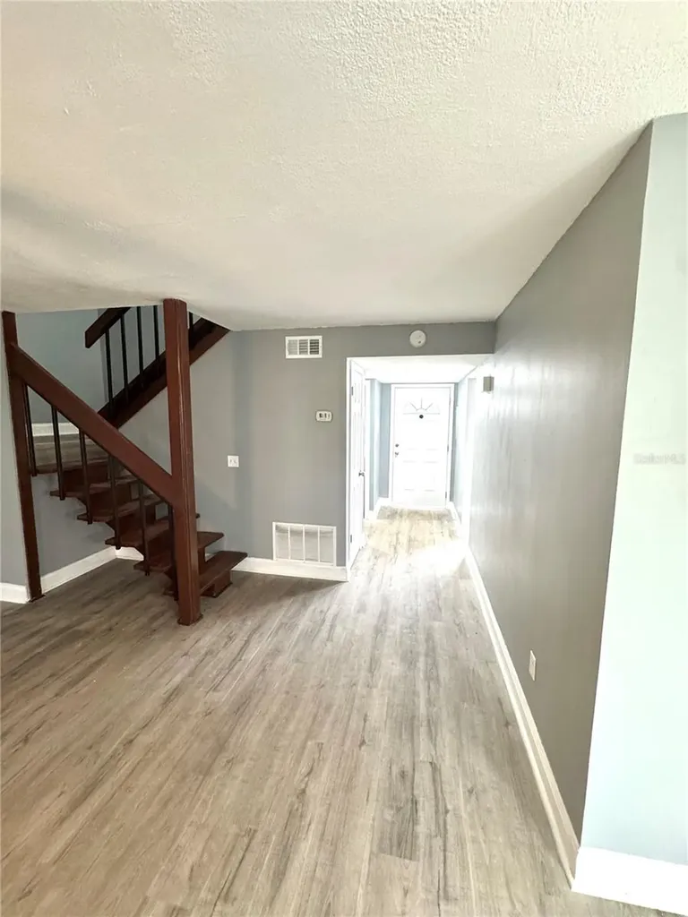 4229 S Lake Orlando Parkway Orlando FL 32808