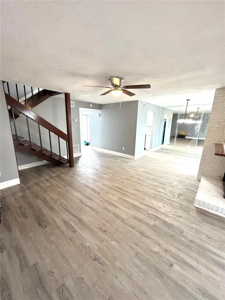 4229 S Lake Orlando Parkway Orlando FL 32808