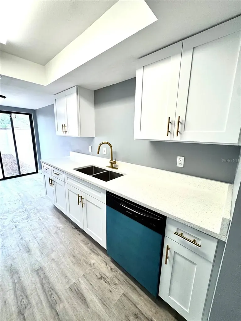 4229 S Lake Orlando Parkway Orlando FL 32808