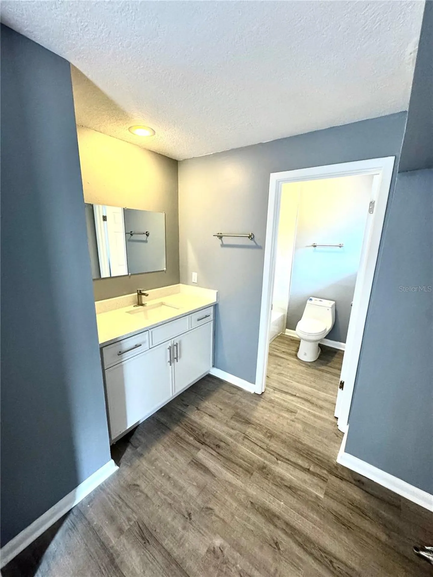 4229 S Lake Orlando Parkway Orlando FL 32808