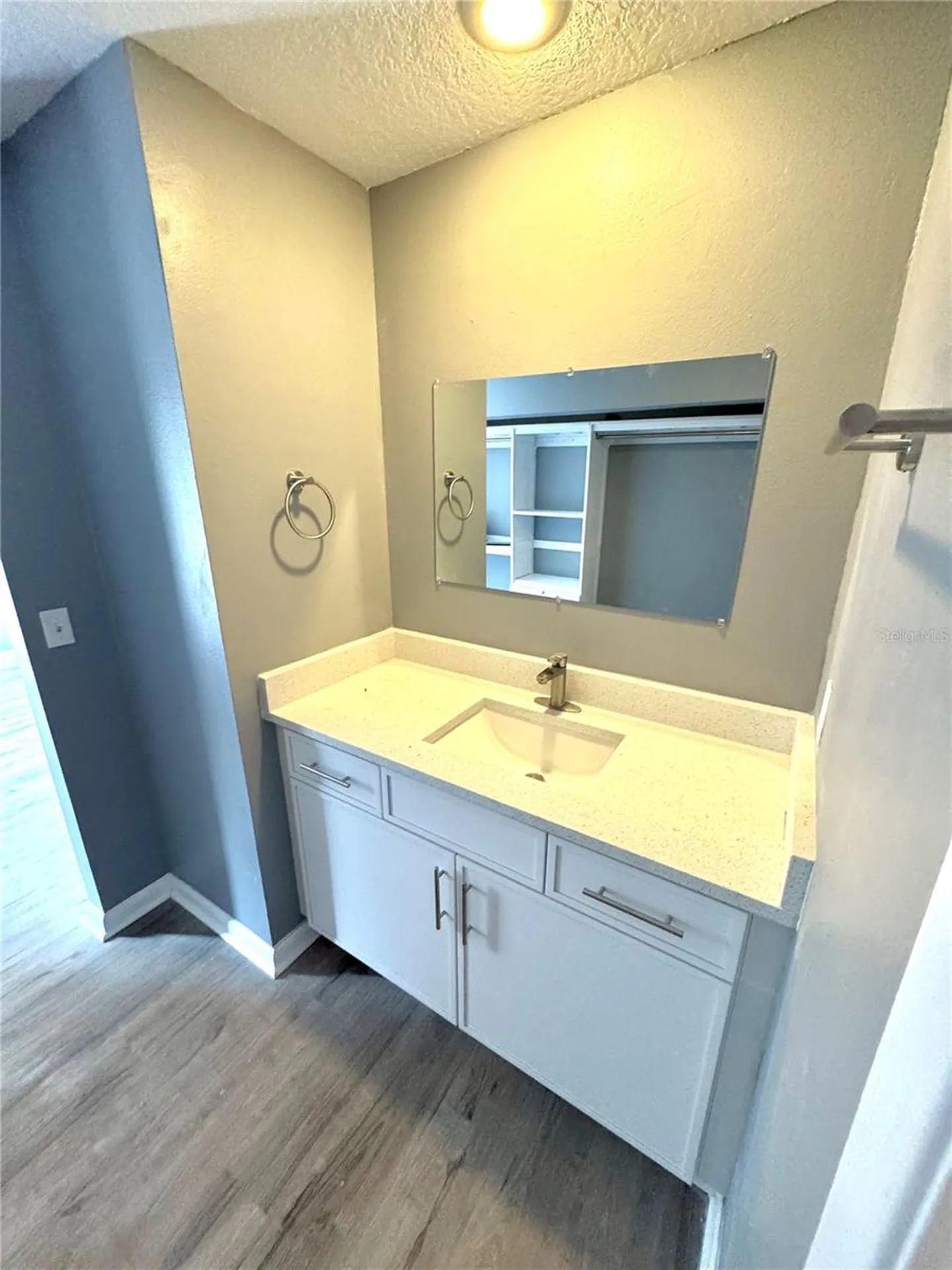 4229 S Lake Orlando Parkway Orlando FL 32808
