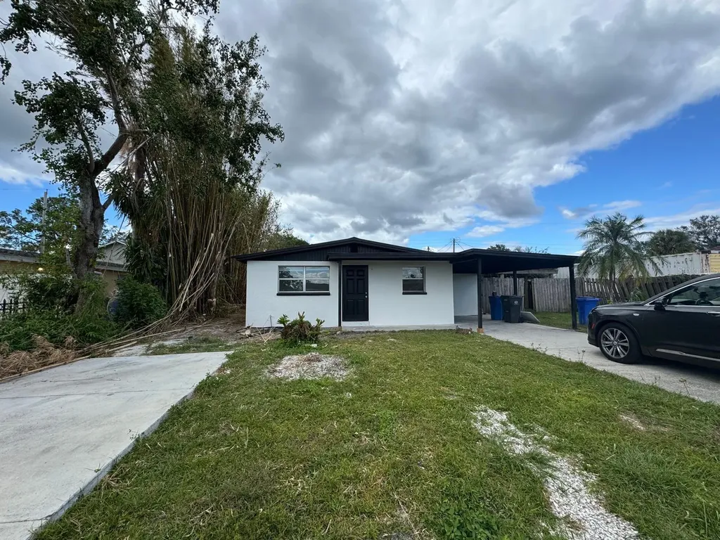 4515 W Fern Street Tampa FL 33614