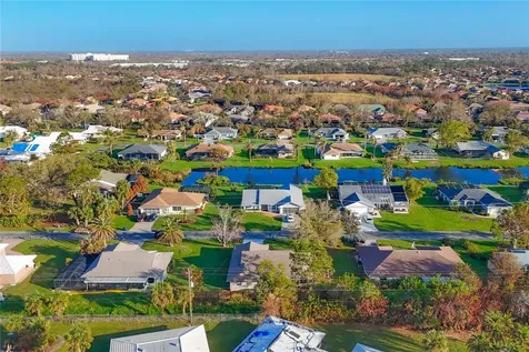 105 Hourglass Drive Venice FL 34293