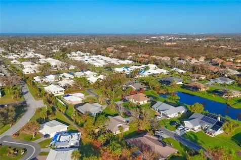 105 Hourglass Drive Venice FL 34293