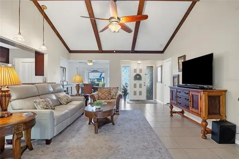 105 Hourglass Drive Venice FL 34293