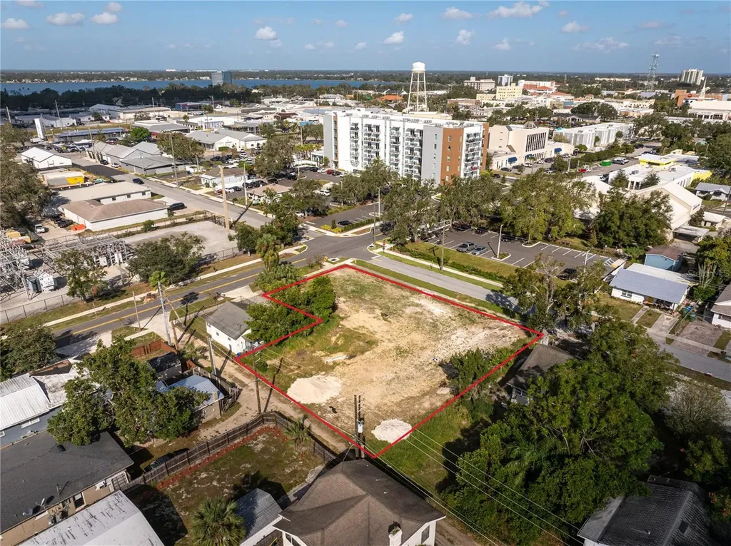 152 & 148 Avenue D SW Winter Haven FL 33880