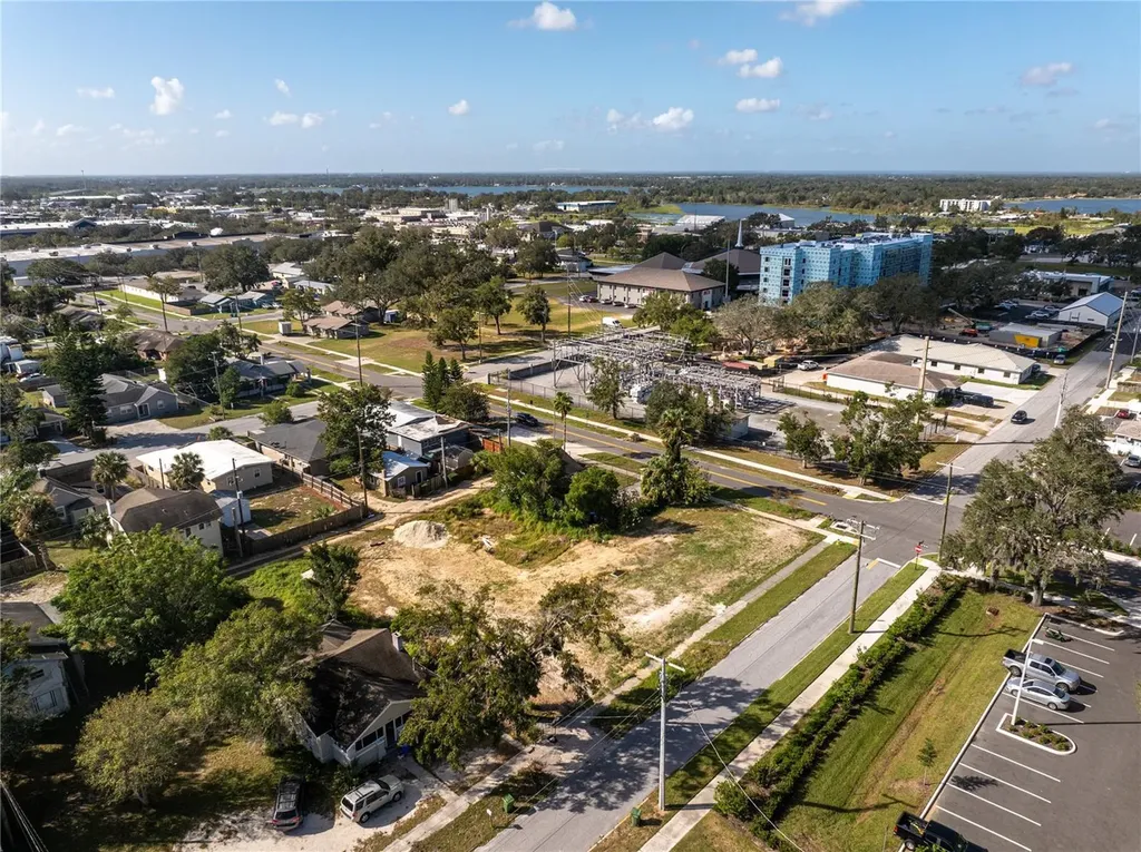 152 & 148 Avenue D SW Winter Haven FL 33880