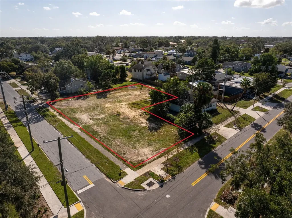 152 & 148 Avenue D SW Winter Haven FL 33880