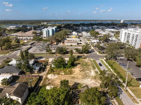 152 & 148 Avenue D SW Winter Haven FL 33880