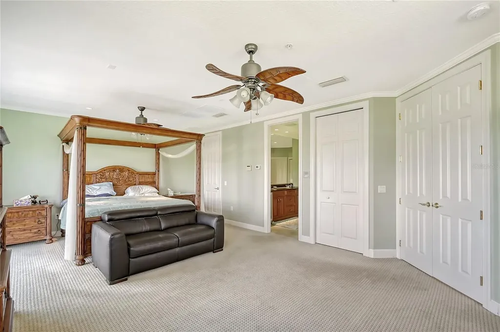 467 Canal Road Sarasota FL 34242