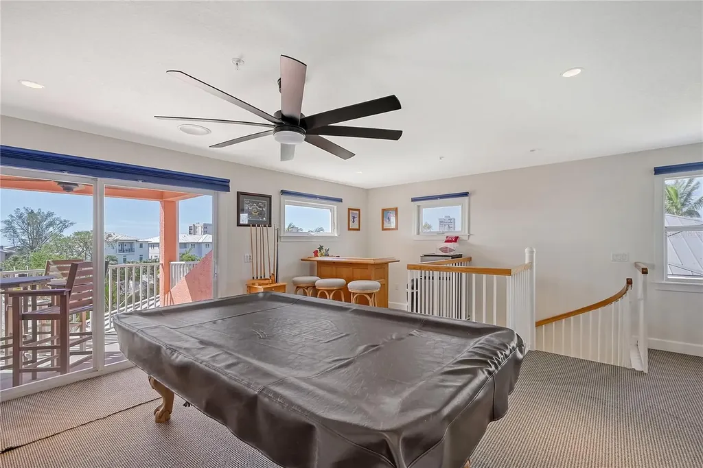 467 Canal Road Sarasota FL 34242