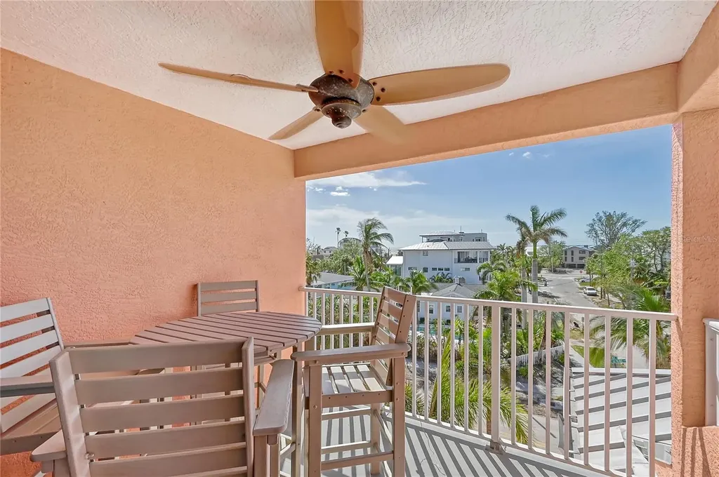 467 Canal Road Sarasota FL 34242