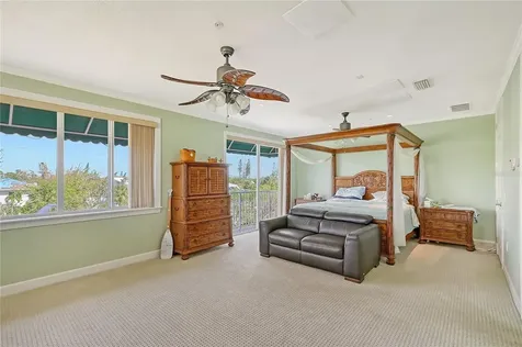 467 Canal Road Sarasota FL 34242