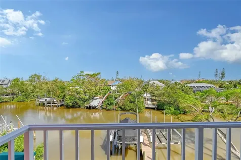 467 Canal Road Sarasota FL 34242