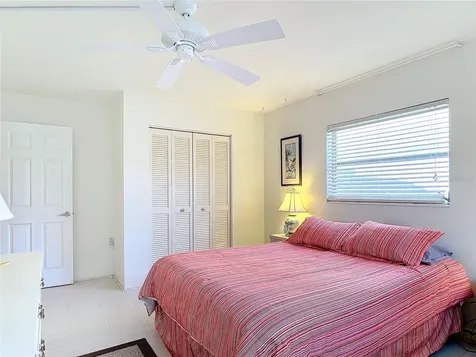 200 Park Boulevard N Venice FL 34285