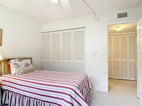 200 Park Boulevard N Venice FL 34285