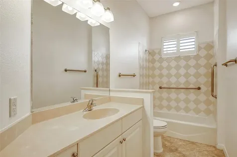 7819 Ashley Circle Bradenton FL 34201