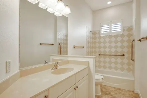 7819 Ashley Circle Bradenton FL 34201