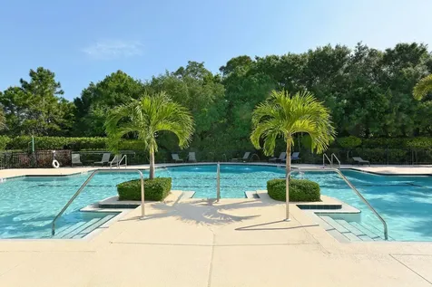 7819 Ashley Circle Bradenton FL 34201