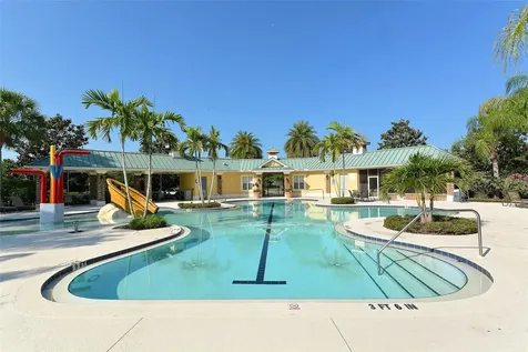 7819 Ashley Circle Bradenton FL 34201