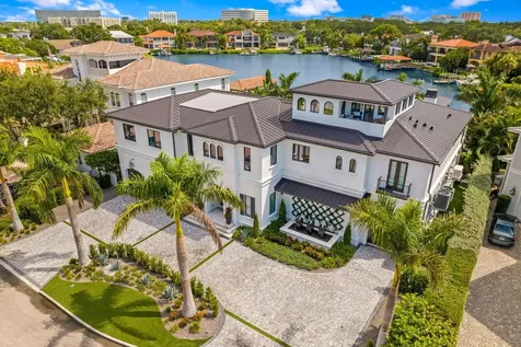 36 W Spanish Main Street Tampa FL 33609
