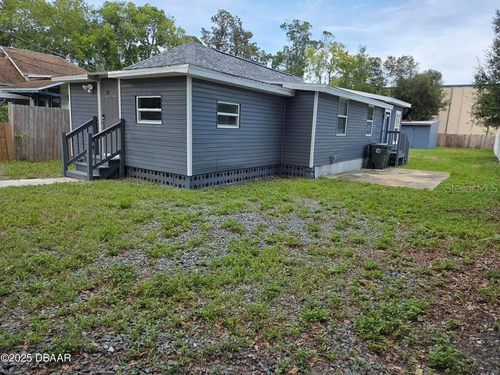 339 Maple Street Daytona Beach FL 32114