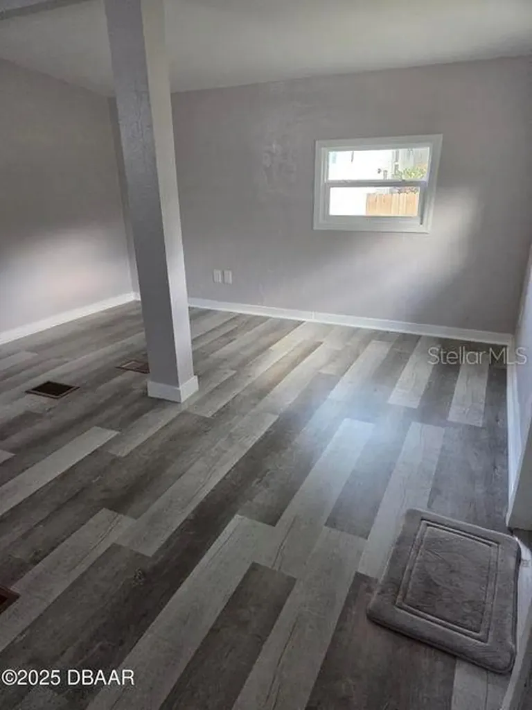 339 Maple Street Daytona Beach FL 32114
