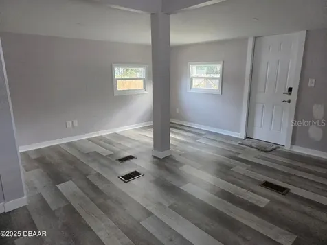 339 Maple Street Daytona Beach FL 32114