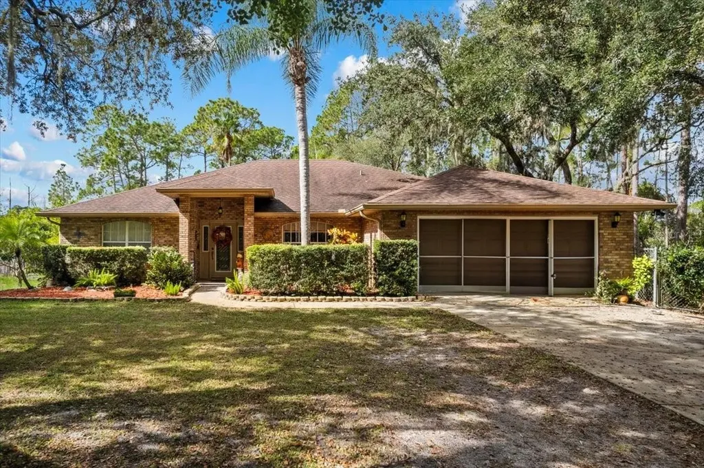 2699 Carolyn Street Deltona FL 32738