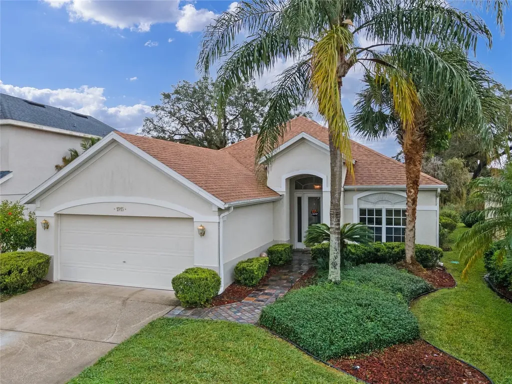1915 Willow Wood Drive Kissimmee FL 34746