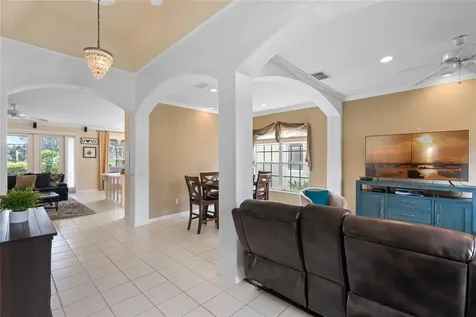 1915 Willow Wood Drive Kissimmee FL 34746