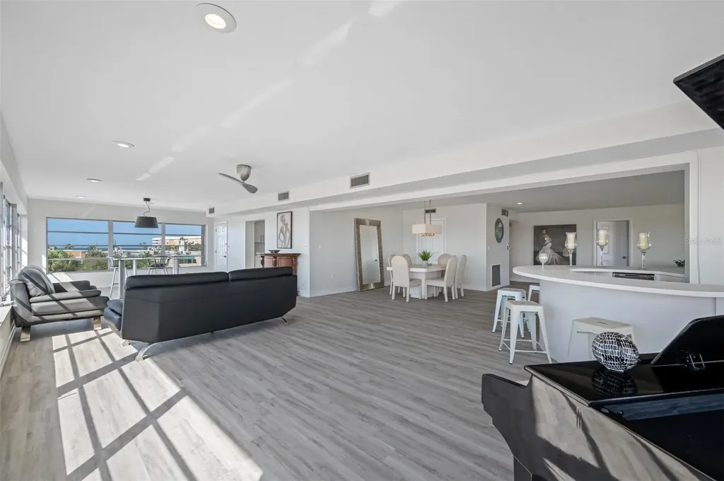 6363 Gulf Winds Drive St Pete Beach FL 33706