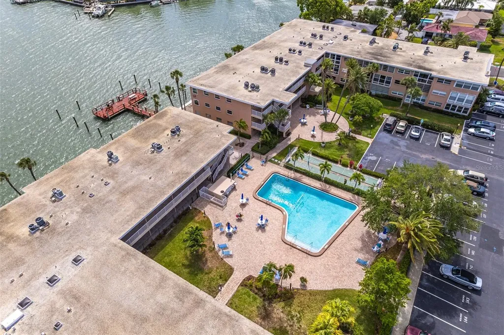 6363 Gulf Winds Drive St Pete Beach FL 33706