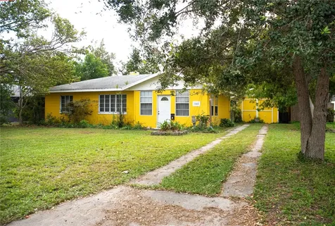 1665 Laura Street Clearwater FL 33755