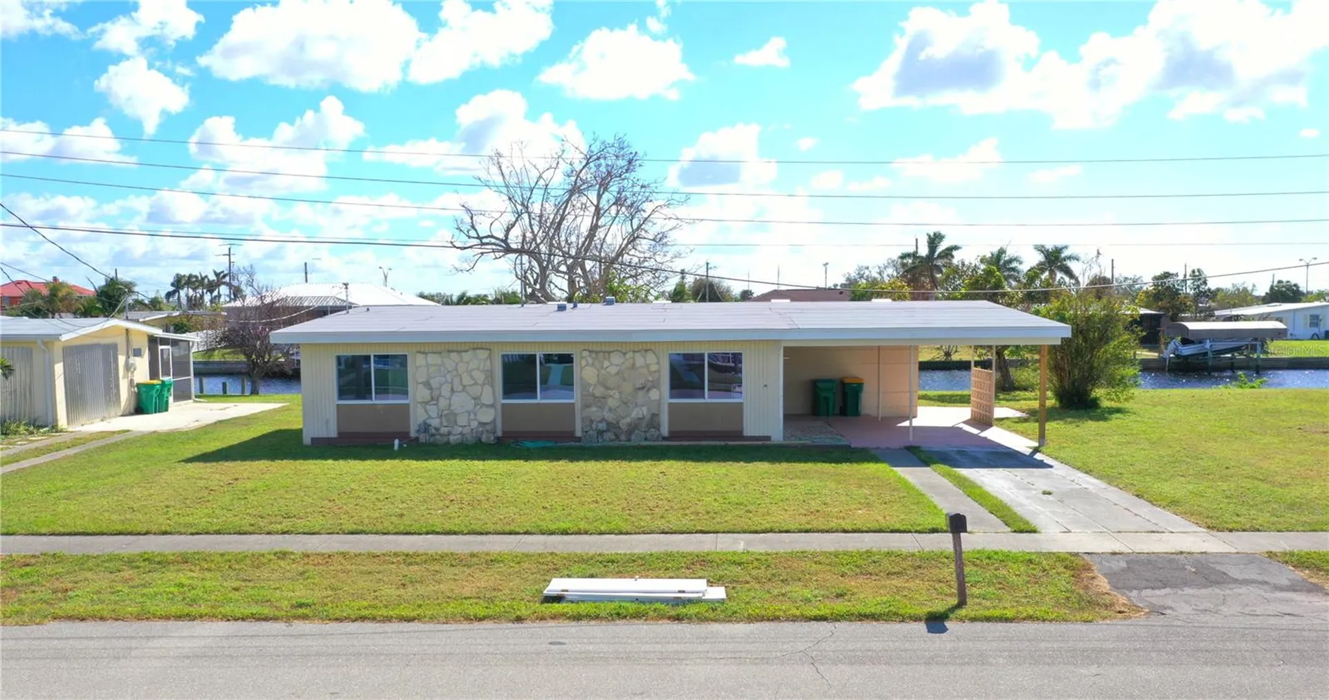 554 Lindley Terrace Port Charlotte FL 33952